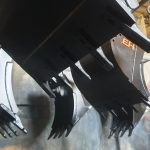 Wykonanie stalowej łyżki do maszyn budowlanych